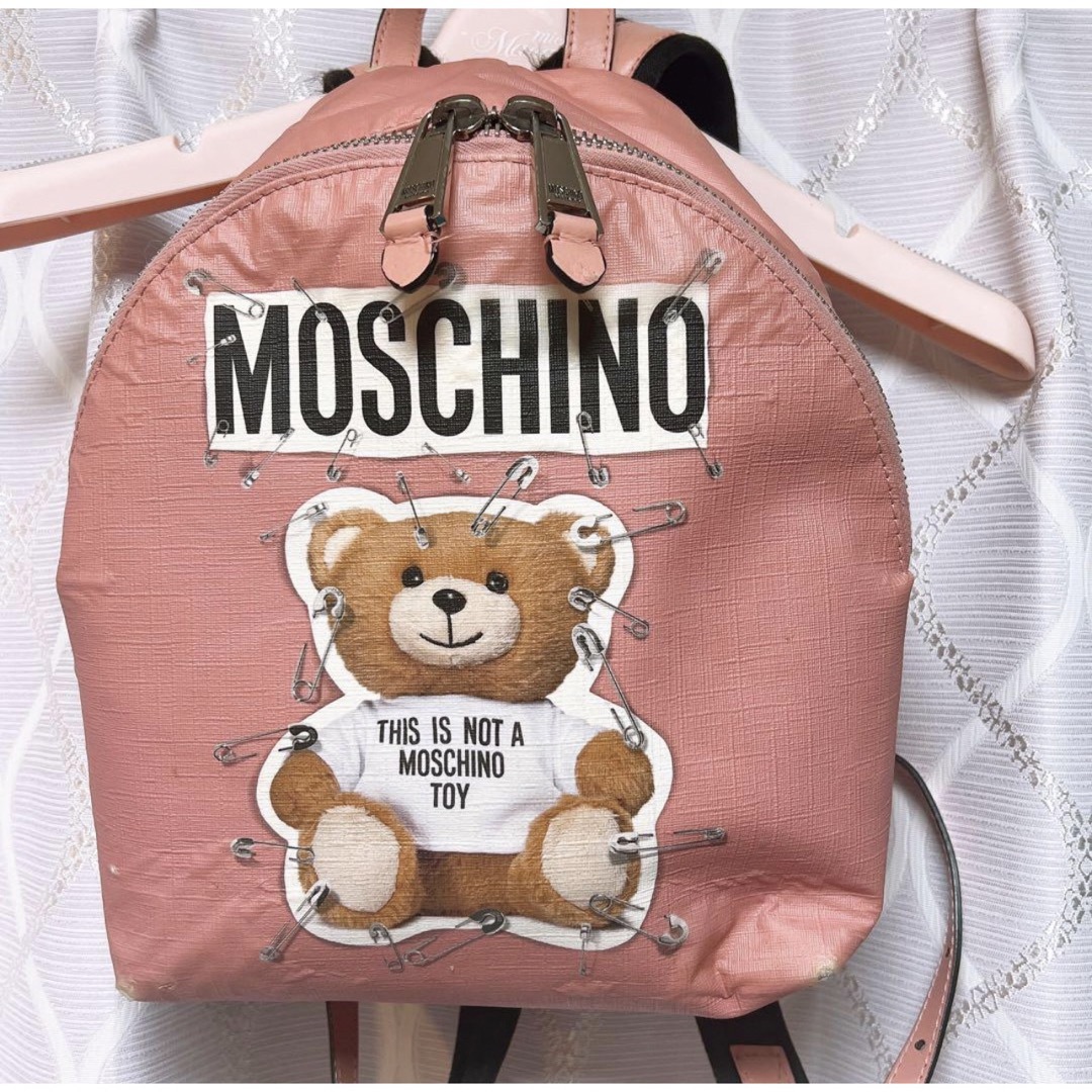 MOSCHINO(モスキーノ)のモスキーノ リュック MOSCHINO ピンク くま かわいい レディースのバッグ(リュック/バックパック)の商品写真