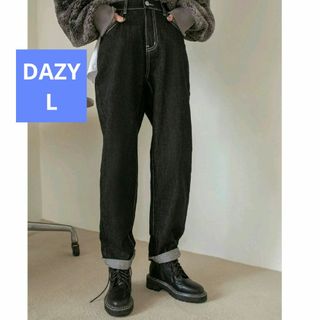 ジーユー(GU)のDAZY ストレートジーンズ スリムフィット ステッチ入り デニム パンツ  L(デニム/ジーンズ)