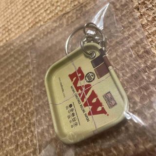 希少【非売品】RAW メタルトレー キーホルダー(タバコグッズ)