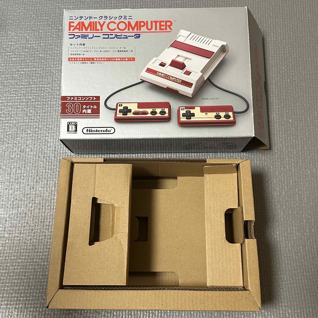 任天堂(ニンテンドウ)のNintendo  ニンテンドークラシックミニ ファミリーコンピュータ エンタメ/ホビーのゲームソフト/ゲーム機本体(家庭用ゲーム機本体)の商品写真