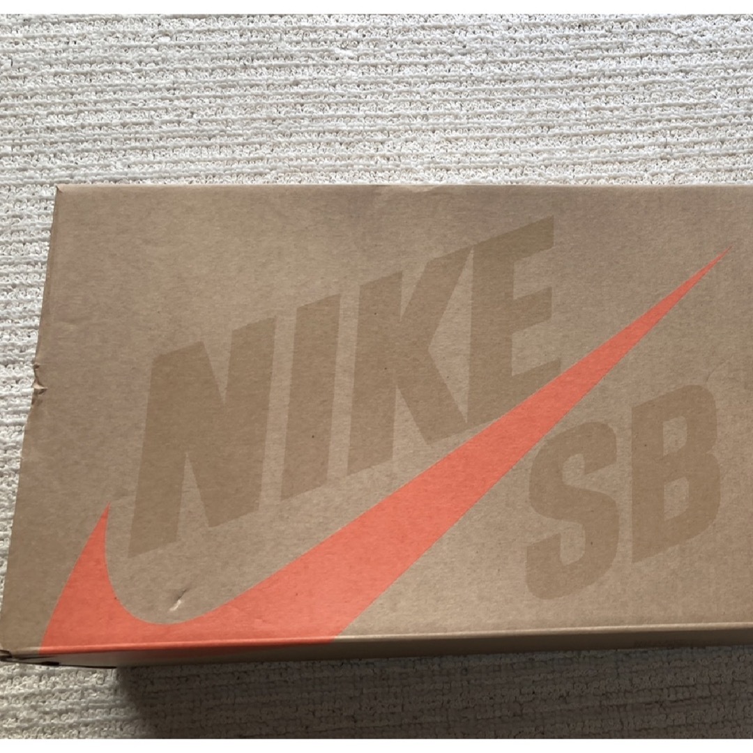 NIKE(ナイキ)のNike SB Dunk Court Purple Gum メンズの靴/シューズ(スニーカー)の商品写真