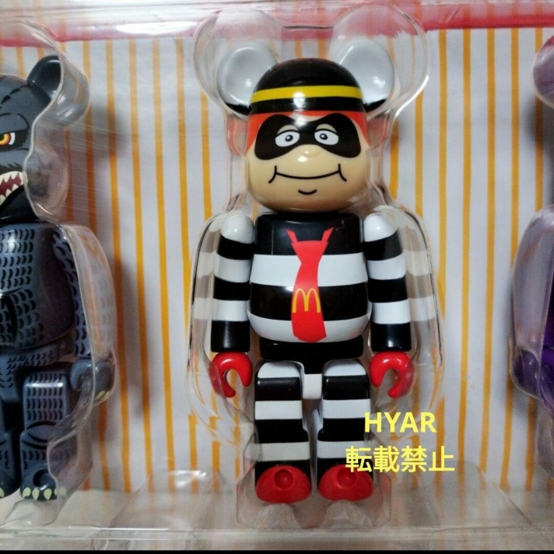 BE@RBRICK(ベアブリック)のゴジラVSマクドナルド  BE@RBRICK 4体セット 当選品 バーディー エンタメ/ホビーのおもちゃ/ぬいぐるみ(キャラクターグッズ)の商品写真