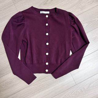 ザラ(ZARA)のZARA パワショルダー カーディガン ニット パワショル パフスリーブ(カーディガン)