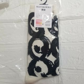 マリメッコ(marimekko)のユニクロ　マリメッコ　靴下　25-27cm(ソックス)