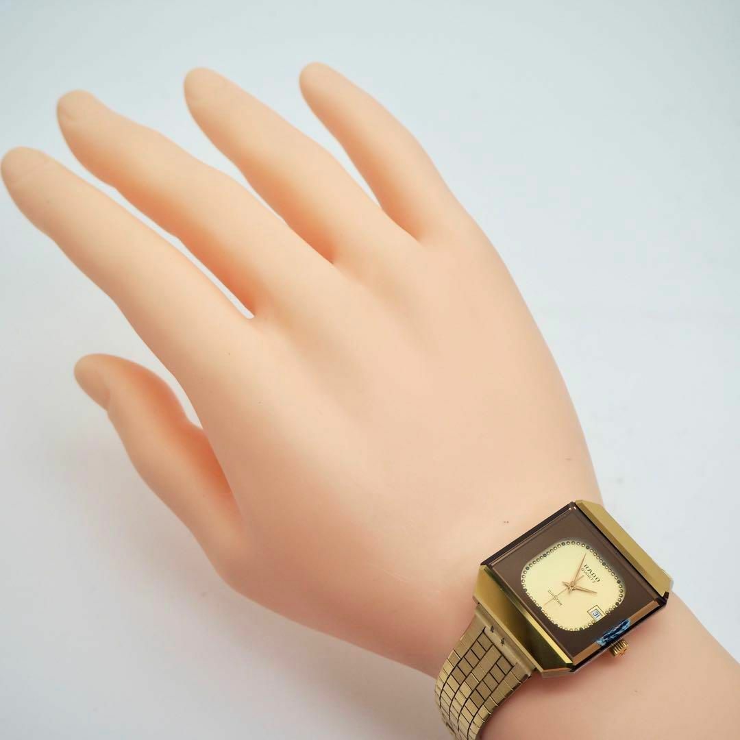 RADO(ラドー)の557 RADO ラドー時計　メンズ腕時計　スクエア　ゴールド　ダイアスター メンズの時計(腕時計(アナログ))の商品写真