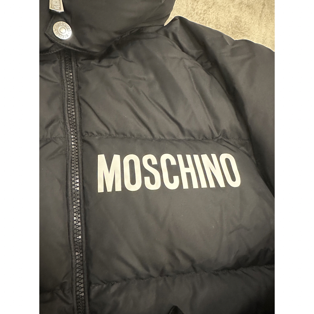 MOSCHINO(モスキーノ)のモスキーノダウン レディースのジャケット/アウター(ダウンジャケット)の商品写真