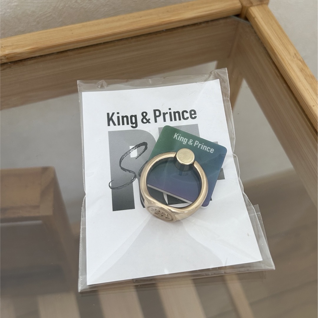 King & Prince(キングアンドプリンス)のKing & Prince スマホリング エンタメ/ホビーのタレントグッズ(アイドルグッズ)の商品写真