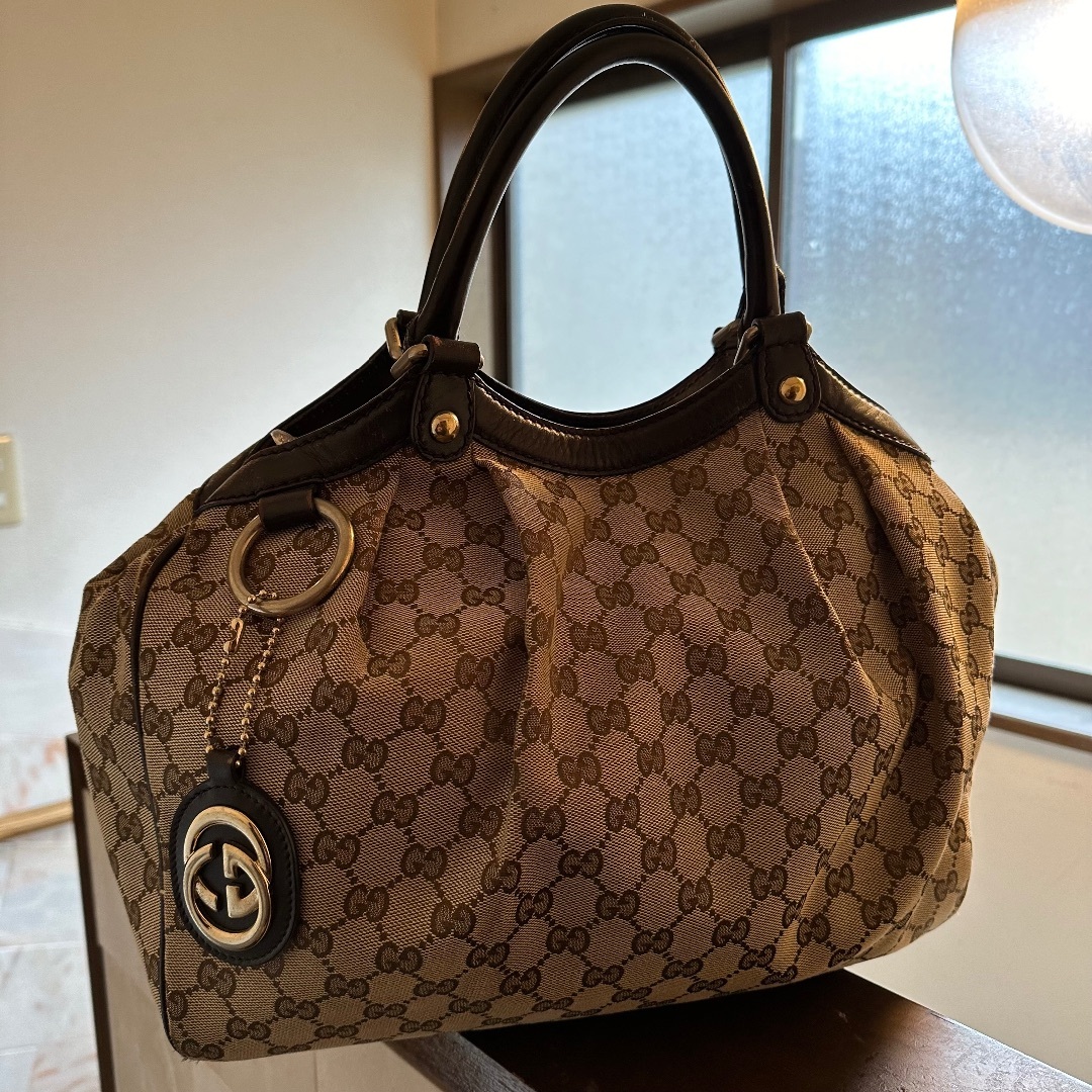 Gucci(グッチ)のGUCCI GGキャンバス グッチスーキートートバッグ レディースのバッグ(ショルダーバッグ)の商品写真