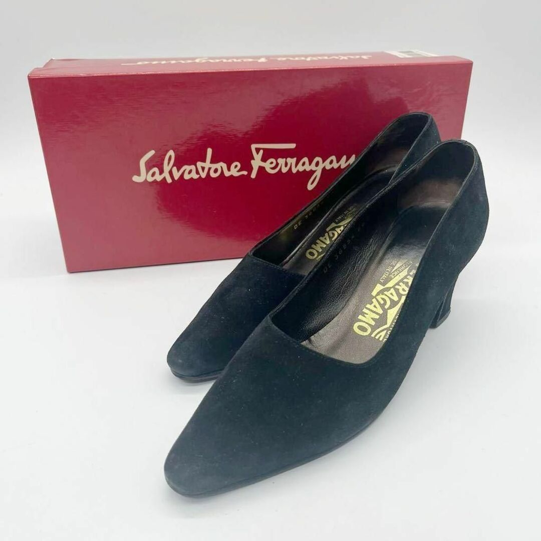 ☆美品☆Ferragamo フェラガモ パンプス 箱付き スエード 黒 ブラック