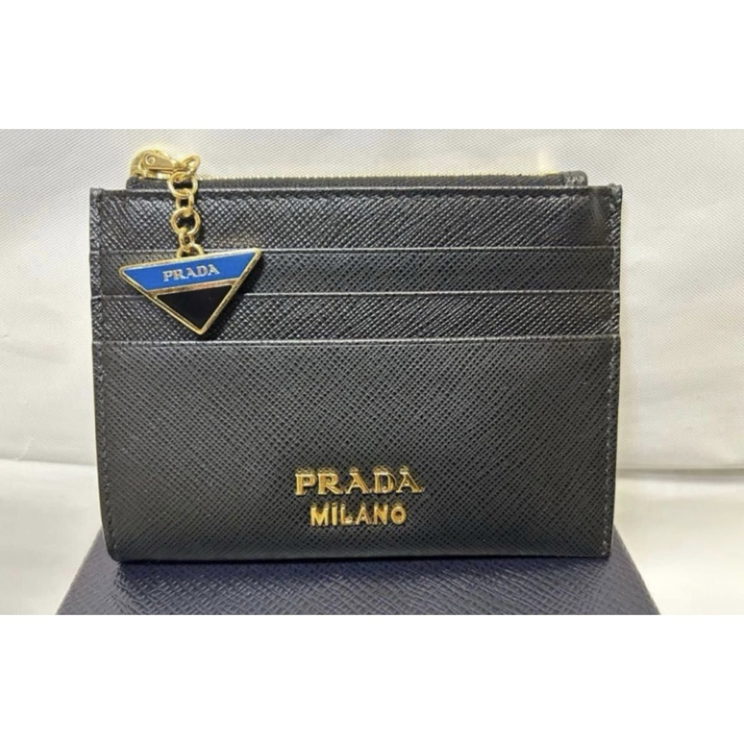 PRADA(プラダ)のPRADA  プラダ コインケース カードケース  (ブラック×ブルー) レディースのファッション小物(コインケース)の商品写真