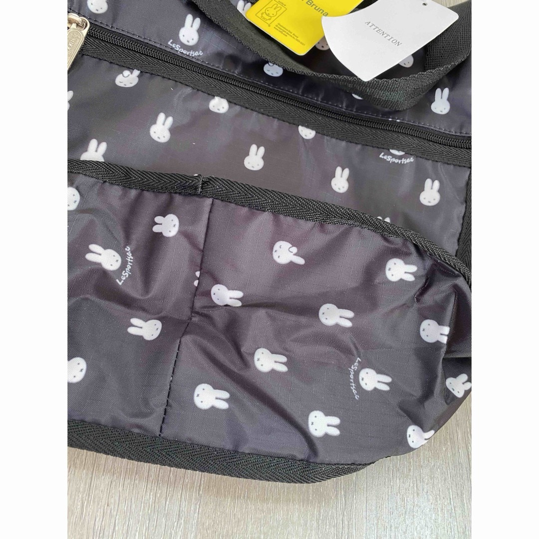 LeSportsac(レスポートサック)の▪️新品　LeSportsac ミッフィー＆ダーンのドット柄バッグ レディースのバッグ(ショルダーバッグ)の商品写真