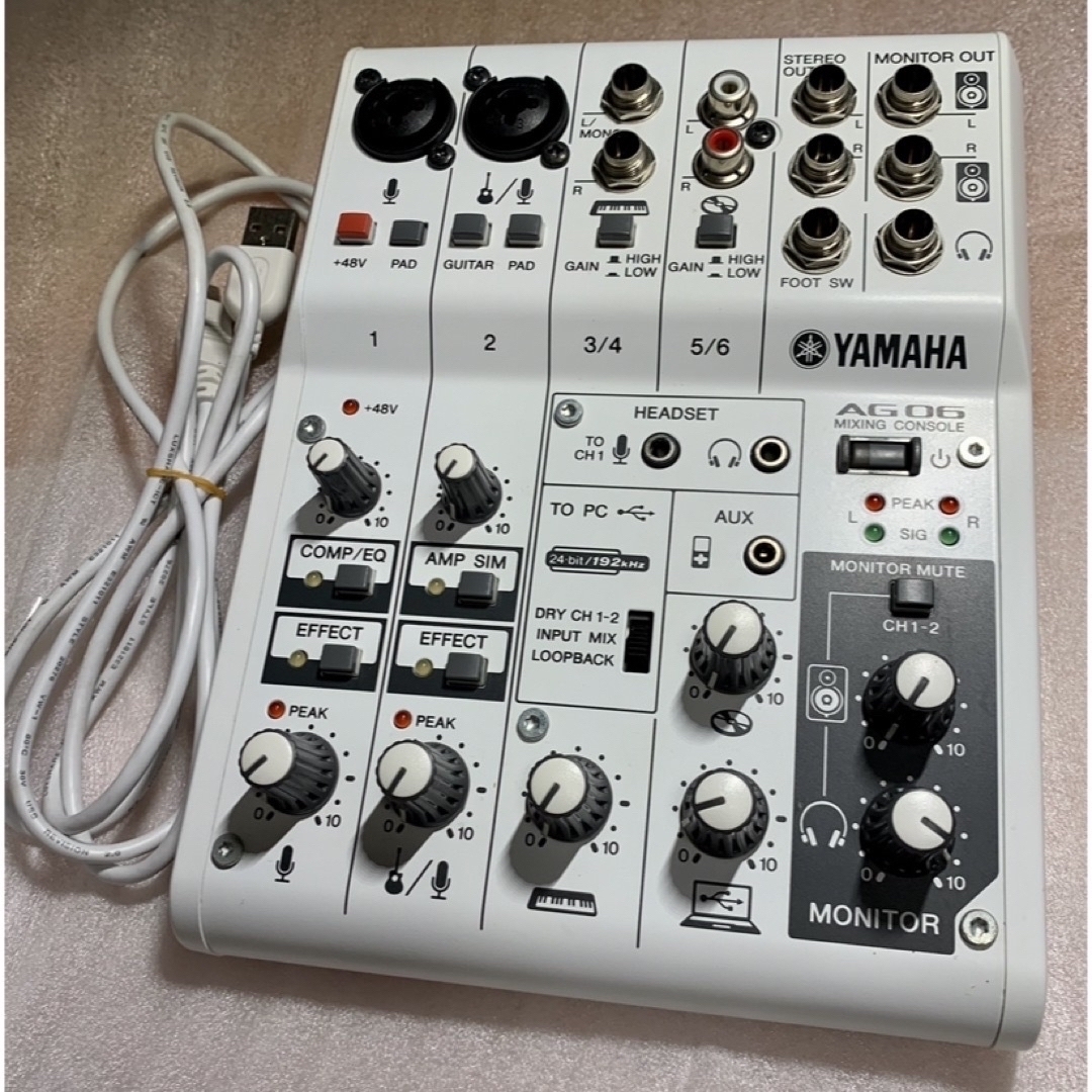 ヤマハ(ヤマハ)のYAMAHA AG06 WHITE オーディオインターフェース 楽器のDTM/DAW(オーディオインターフェイス)の商品写真