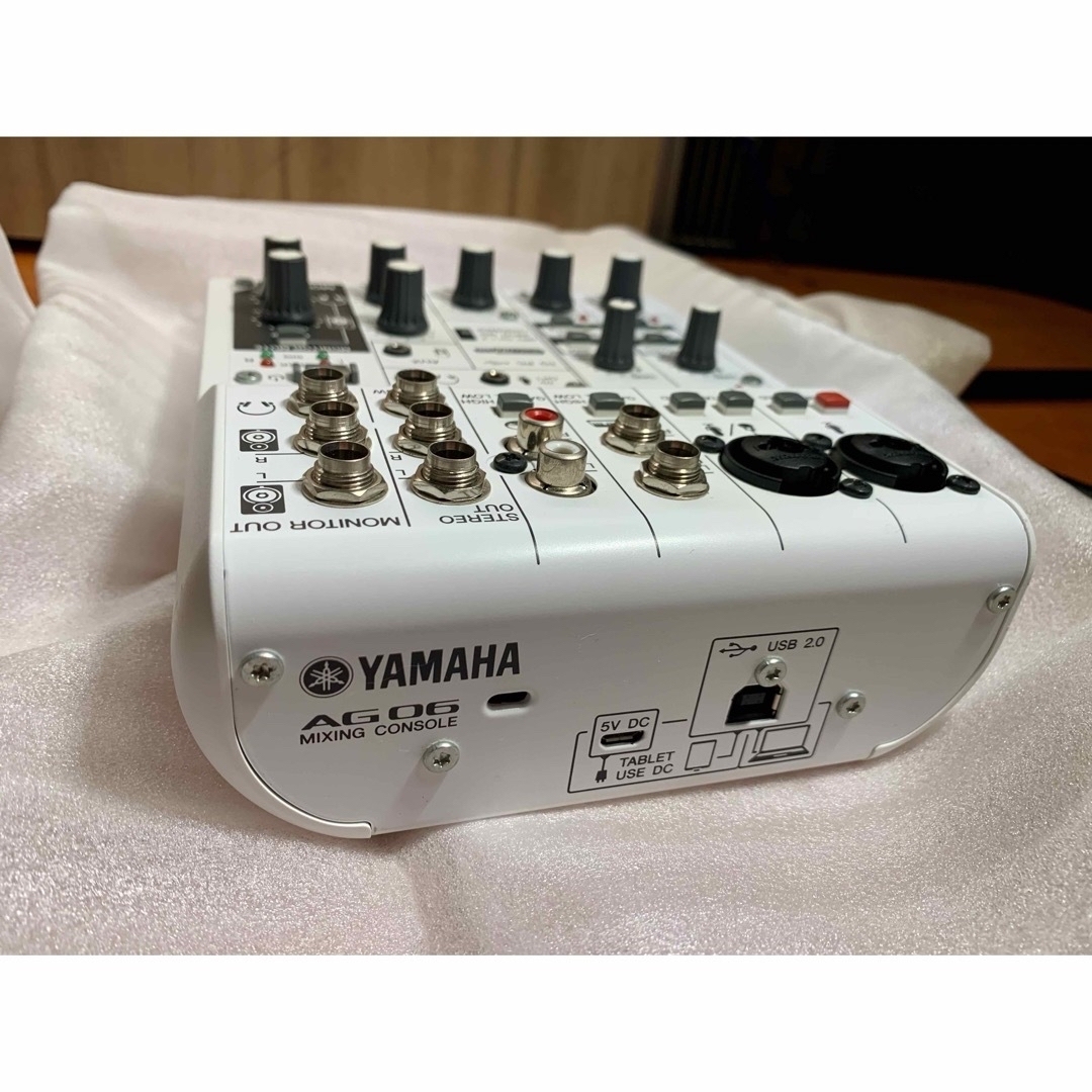 ヤマハ(ヤマハ)のYAMAHA AG06 WHITE オーディオインターフェース 楽器のDTM/DAW(オーディオインターフェイス)の商品写真