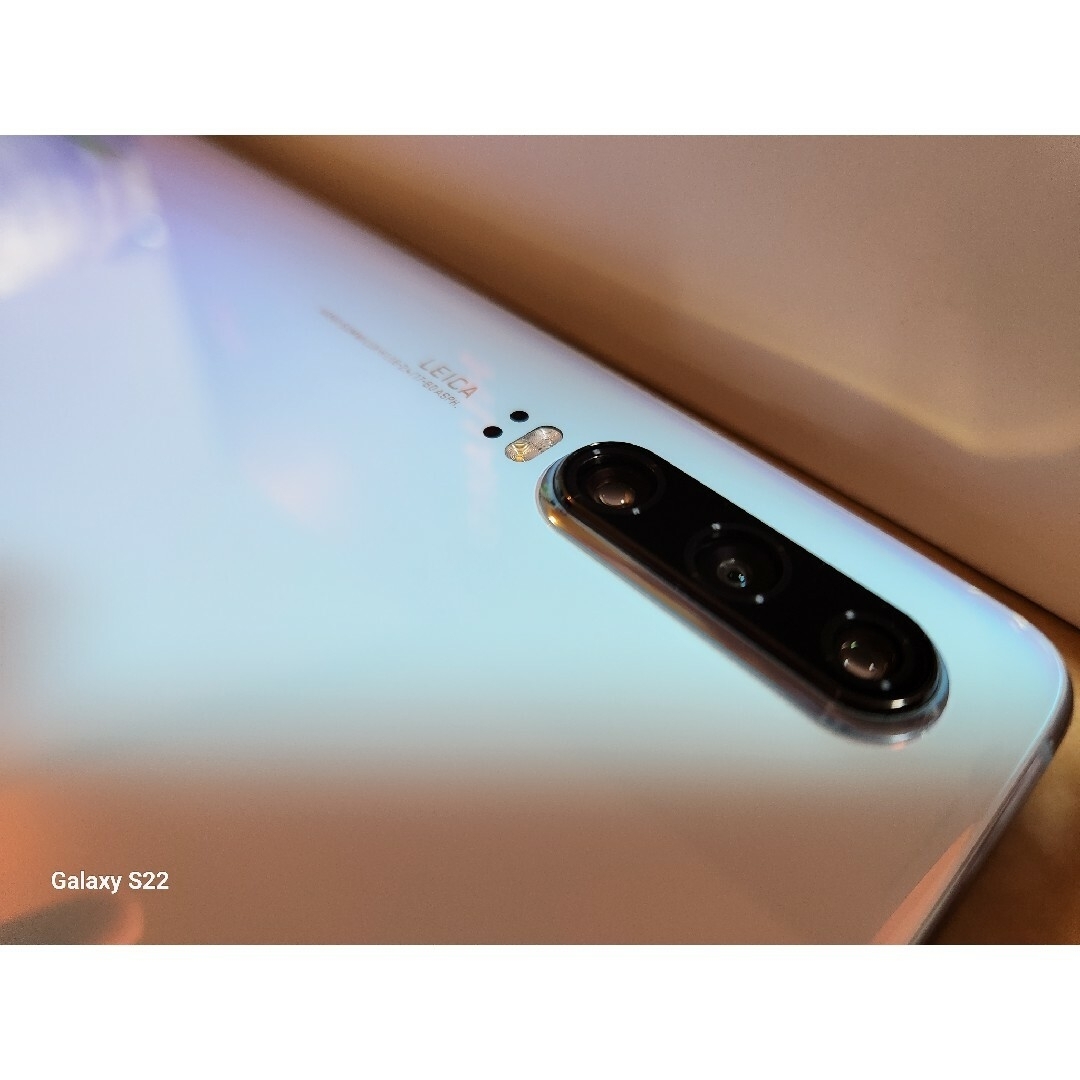 美品 HUAWEI P30 ブリージングクリスタル SIMフリー 美品 HUAWEI P30 ブリージングクリスタル SIMフリー