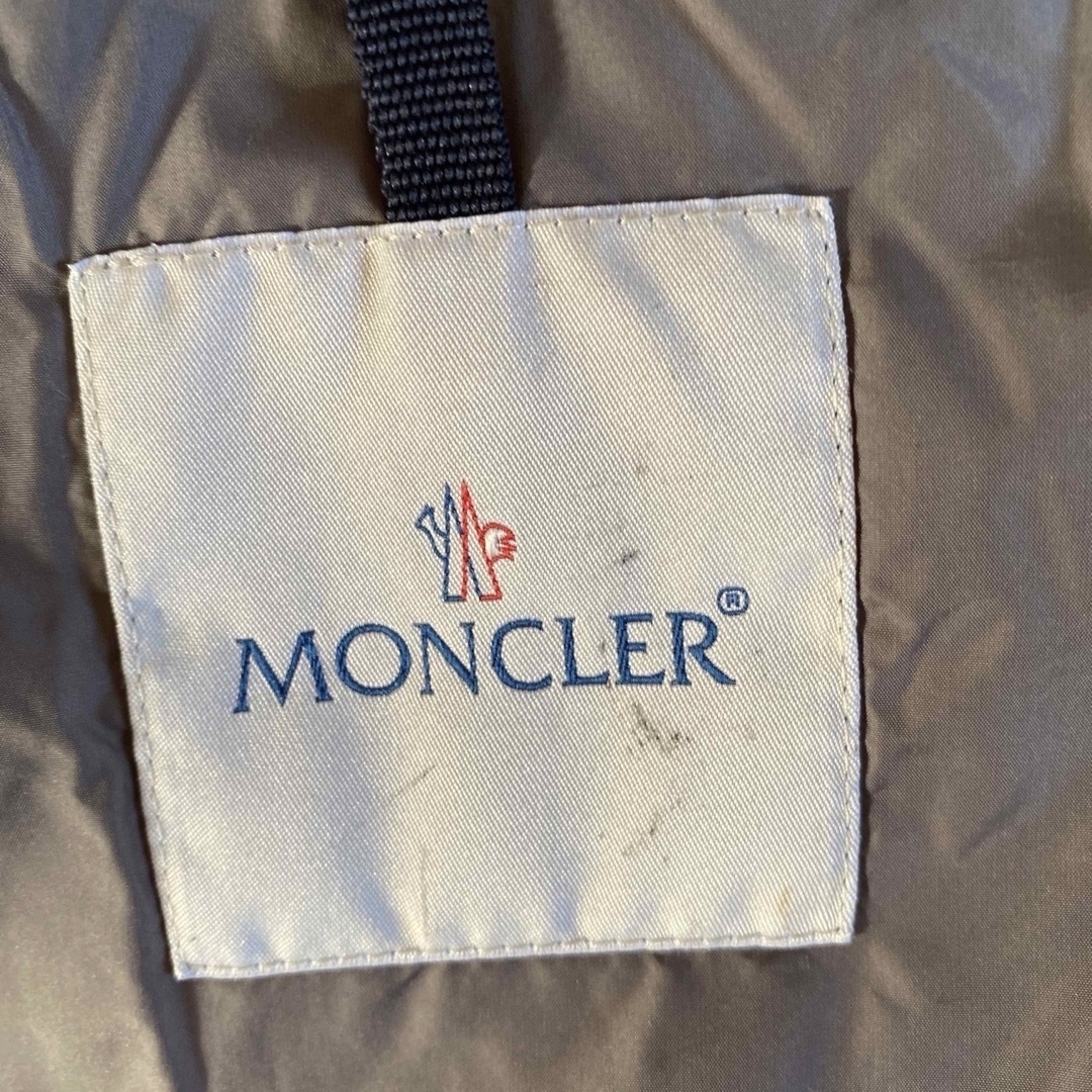 MONCLER(モンクレール)の【美品】モンクレール MONCLERダウンコート レディースのジャケット/アウター(ダウンコート)の商品写真