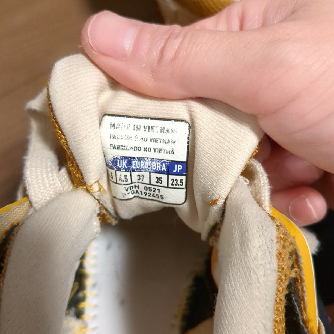 MIZUNO(ミズノ)のミズノ スカイメダル　23.5cm完売カラー MIZUNO SKY MEDAL メンズの靴/シューズ(スニーカー)の商品写真