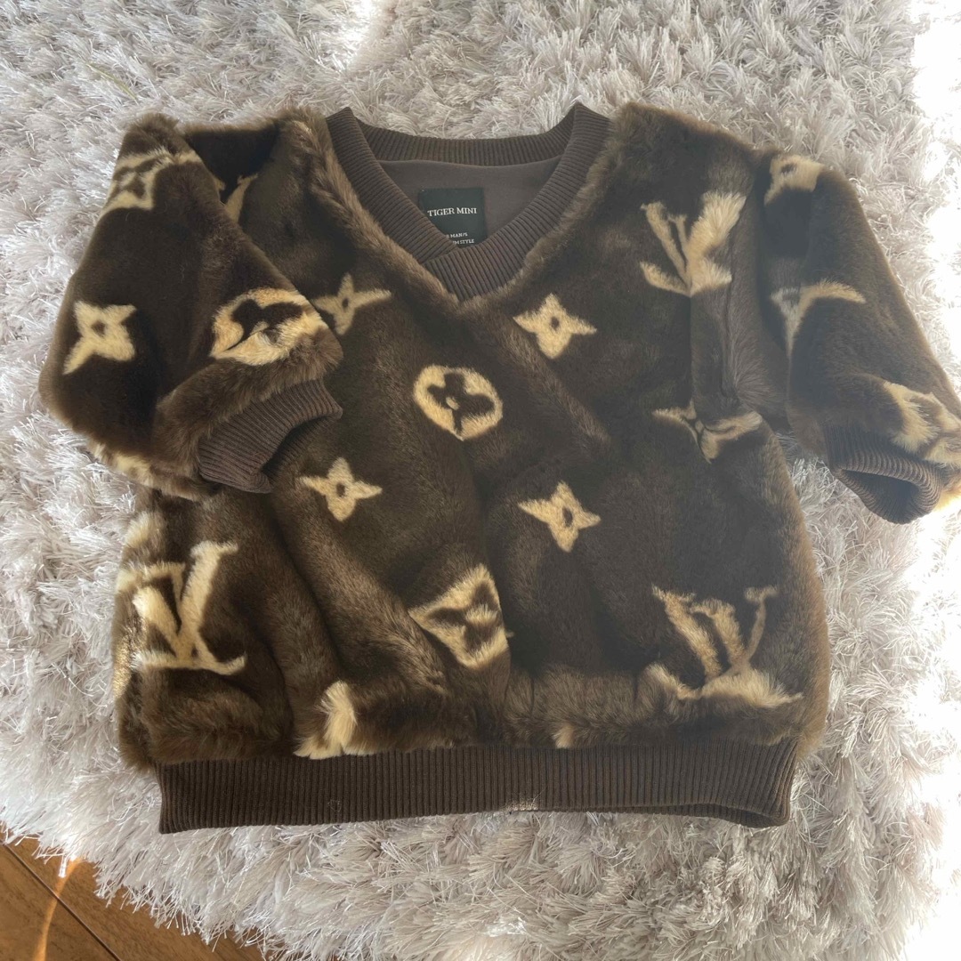 LOUIS VUITTON(ルイヴィトン)のパロディ キッズ/ベビー/マタニティのキッズ服男の子用(90cm~)(ジャケット/上着)の商品写真