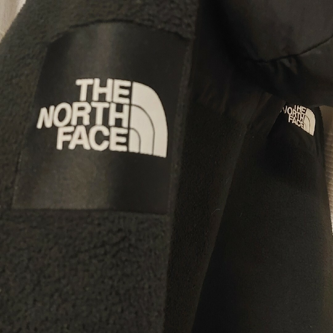 THE NORTH FACE(ザノースフェイス)のTHENORTHFACE　デナリーフーディ　Sサイズ メンズのジャケット/アウター(マウンテンパーカー)の商品写真