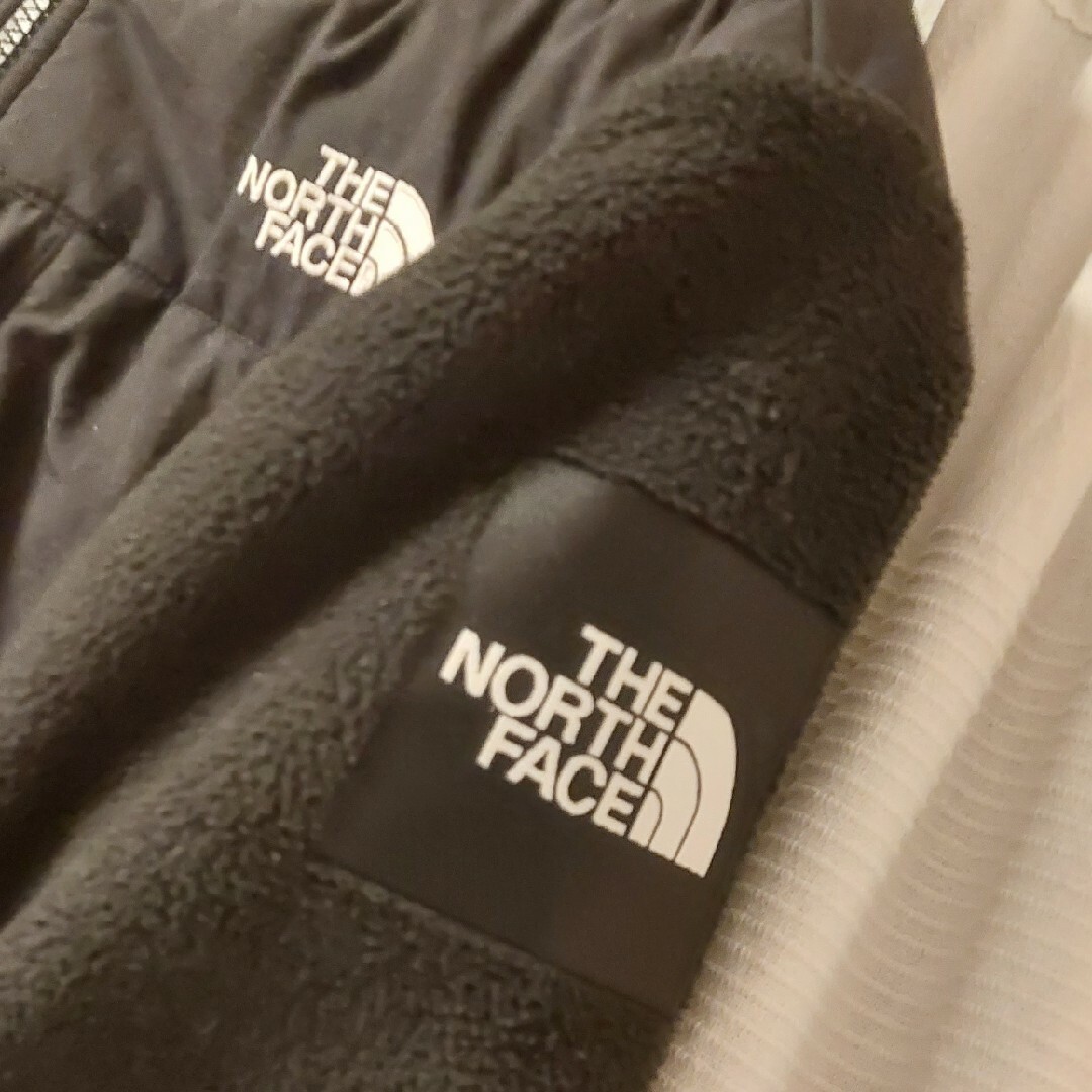 THE NORTH FACE(ザノースフェイス)のTHENORTHFACE　デナリーフーディ　Sサイズ メンズのジャケット/アウター(マウンテンパーカー)の商品写真