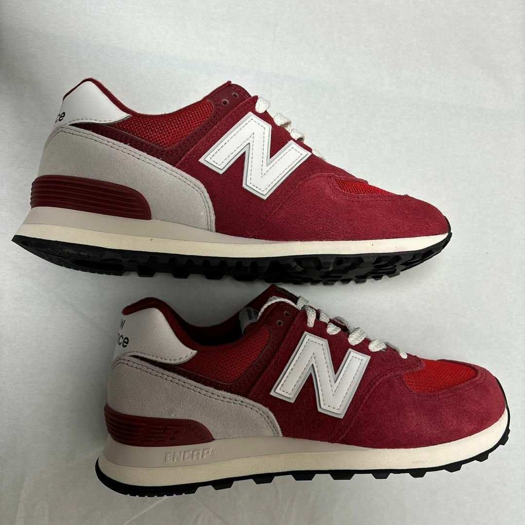 574（New Balance）(ゴーナナヨン)の新品　ニューバランス　U574WQ2 スニーカー　574 レッド　赤　26cm メンズの靴/シューズ(スニーカー)の商品写真