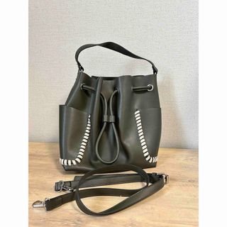 ザラ(ZARA)のZARA ハンドバッグ カーキ(ハンドバッグ)