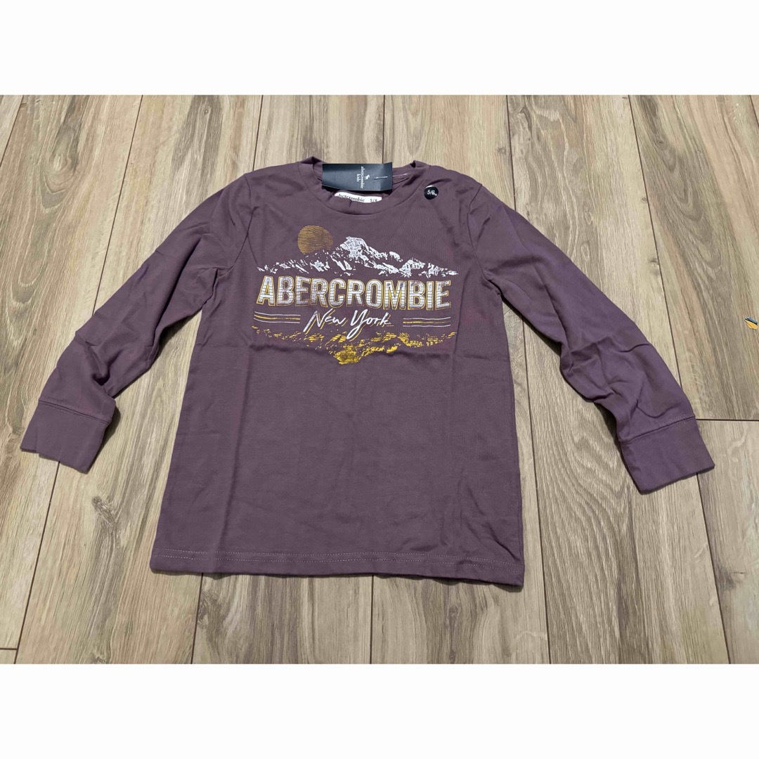 Abercrombie&Fitch(アバクロンビーアンドフィッチ)のAbercrombie & fitch kids キッズ/ベビー/マタニティのキッズ服男の子用(90cm~)(Tシャツ/カットソー)の商品写真