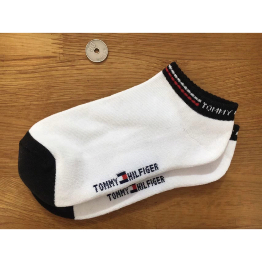 TOMMY HILFIGER(トミーヒルフィガー)の新品トミーヒルフィガーTOMMY HILFIGER レディース3足セット1995 レディースのレッグウェア(ソックス)の商品写真