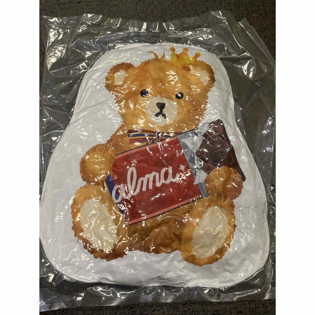 新品未開封】中野あるま ベアチョコ クッションの通販 by みかん 新品未開封】中野あるま ベアチョコ クッションの通販 by みかん