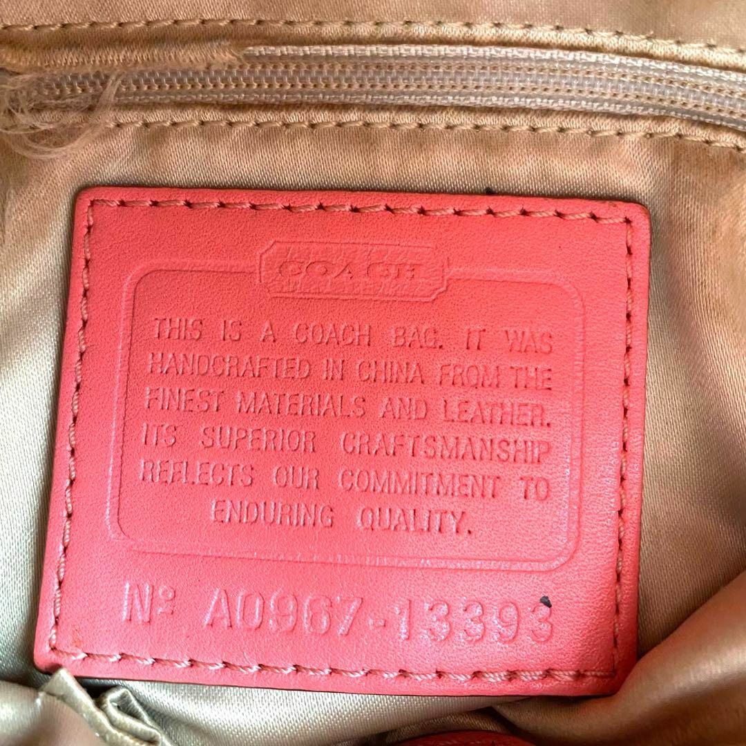 COACH(コーチ)の✨希少✨　coachコーチ　ショルダーバック　斜め掛け　キャンパス　シグネチャ レディースのバッグ(ショルダーバッグ)の商品写真