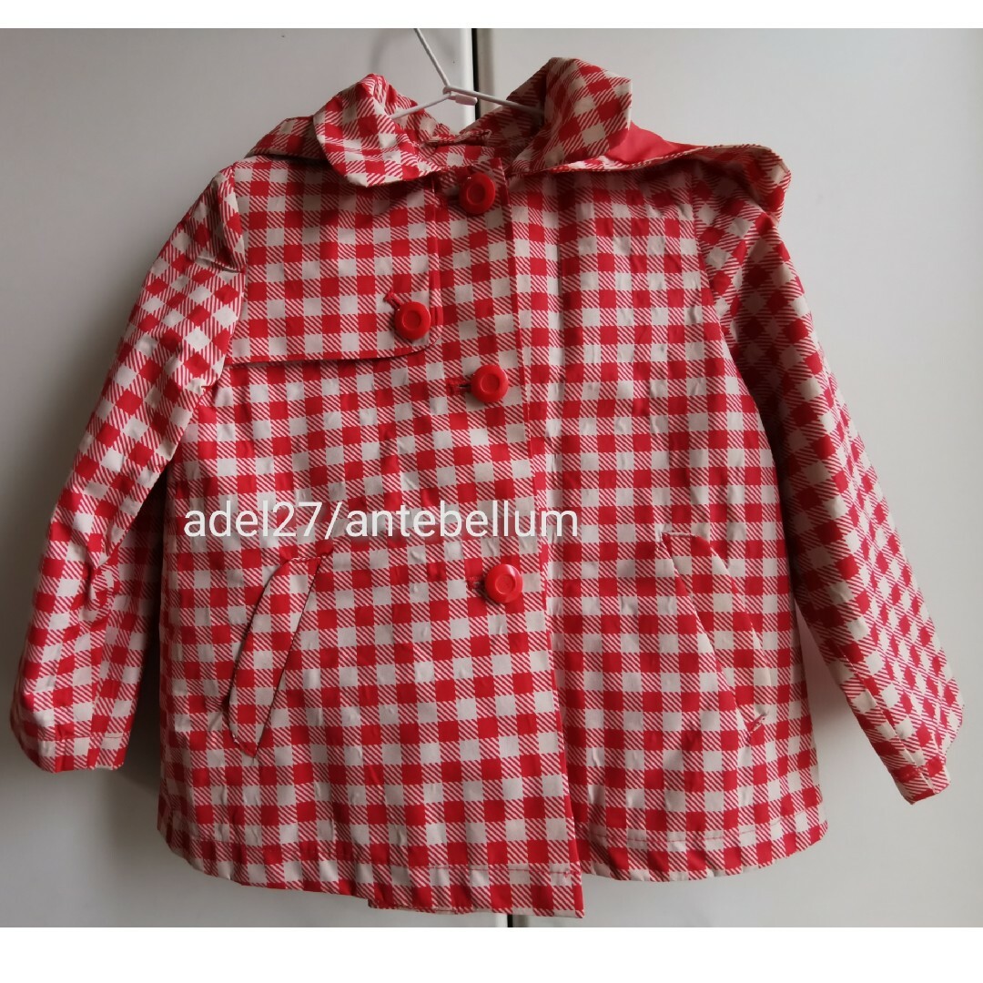 ZARA KIDS(ザラキッズ)の【新品】ZARA GIRLSキッズ撥水チェックコート110レインコートジャケット キッズ/ベビー/マタニティのこども用ファッション小物(レインコート)の商品写真