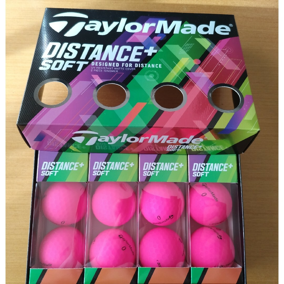 TaylorMade(テーラーメイド)の新品未使用　テーラーメイドディスタンス　ソフト　ゴルフボール　ピンク　1ダース スポーツ/アウトドアのゴルフ(その他)の商品写真