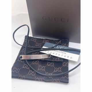 グッチ(Gucci)の✨激安✨グッチ　シルバーロゴプレートチョーカーネックレスレザー(ネックレス)