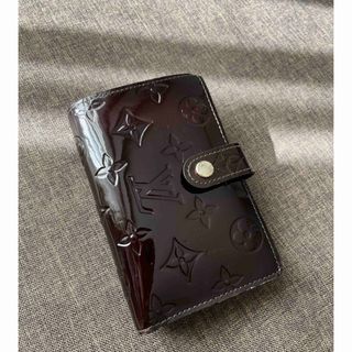 ルイヴィトン(LOUIS VUITTON)のルイヴィトン　ヴェルニ　財布　アマラント　(財布)