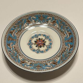 WEDGWOOD スージークーパー グレンミスト 23cm プレート　送料無料