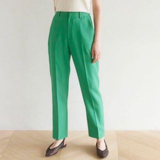 シールームリン(SeaRoomlynn)の新品　シールームリン　センタープレスslimパンツ(カジュアルパンツ)