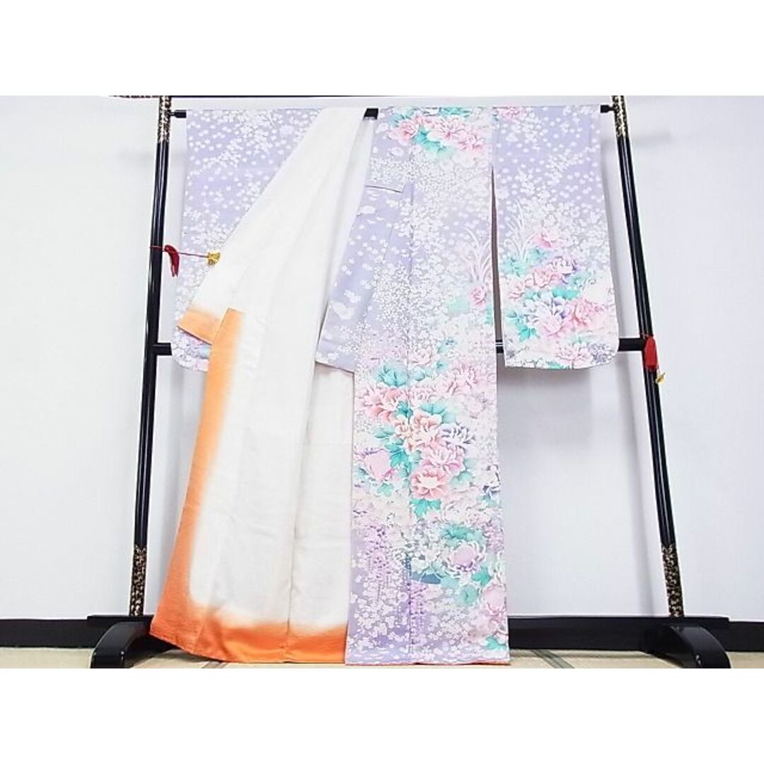 平和屋川間店■豪華振袖　駒刺繍　草花文　銀彩　着丈167cm　裄丈64cm　正絹　逸品　A-zi5194 レディースの水着/浴衣(振袖)の商品写真