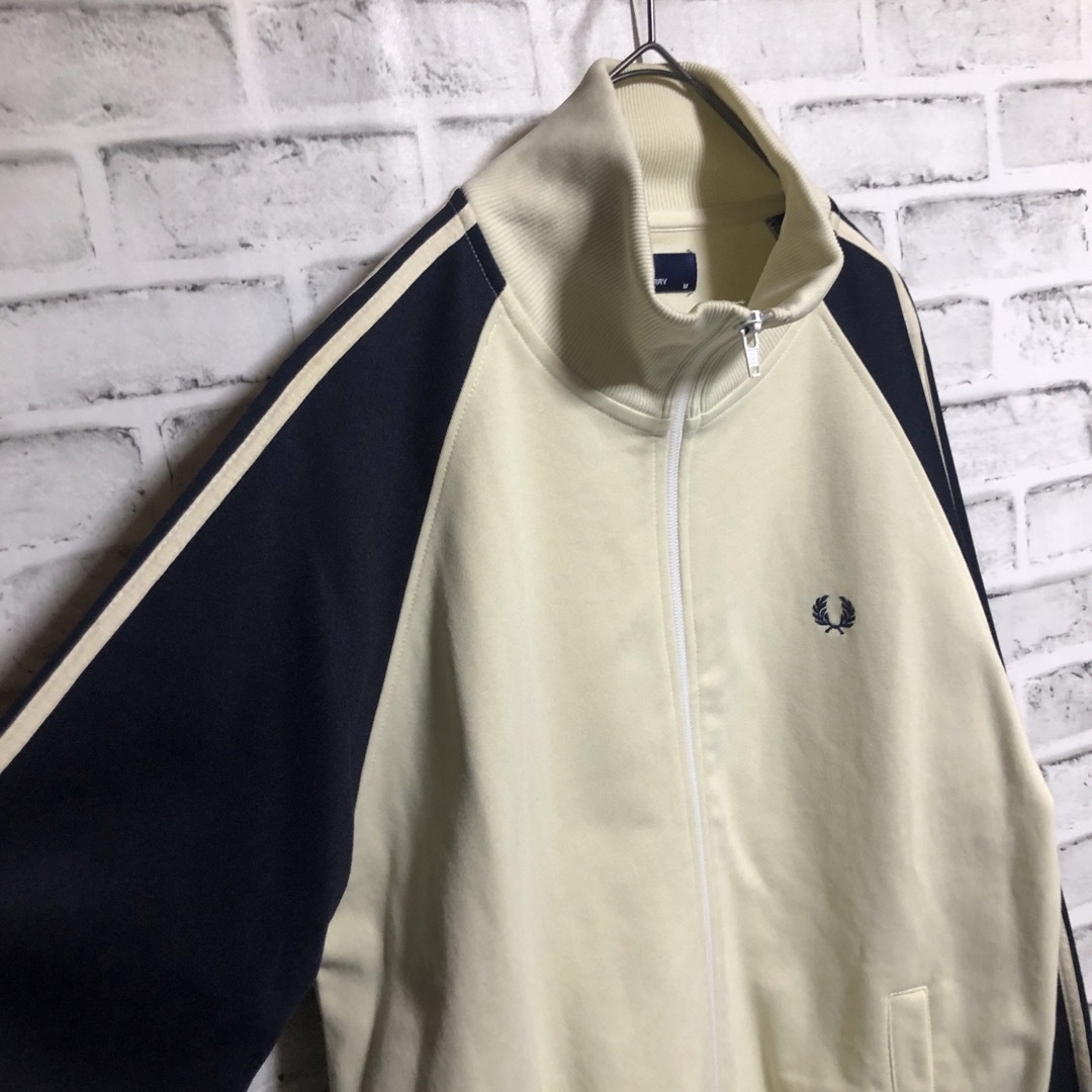 FRED PERRY - 美品⭐️Fred Perry トラックジャケット M 刺繍 FRED PERRY - 美品⭐️Fred Perry トラックジャケット M 刺繍