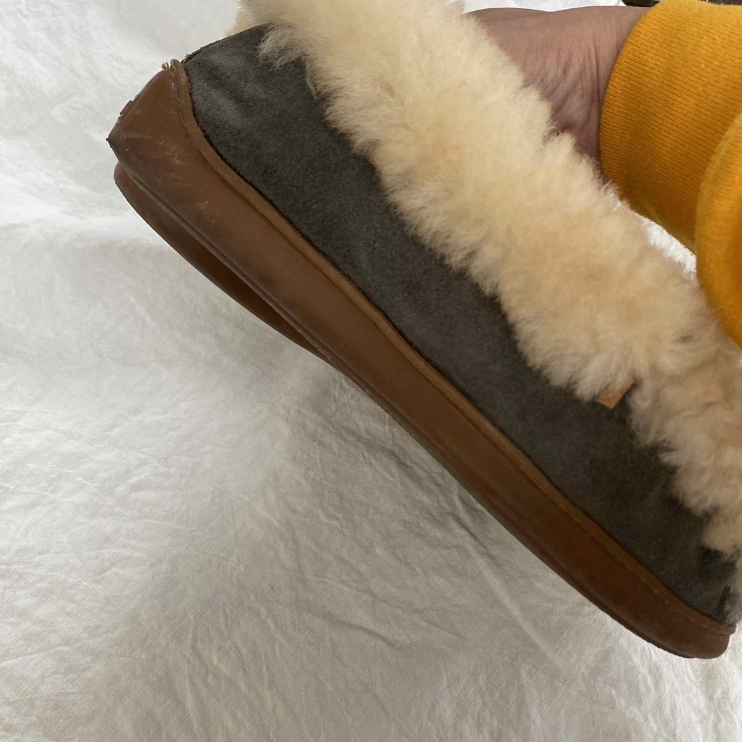 Minnetonka(ミネトンカ)のミネトンカ　アルティメット　グレー　6 シープスキンモカシン レディースの靴/シューズ(スリッポン/モカシン)の商品写真
