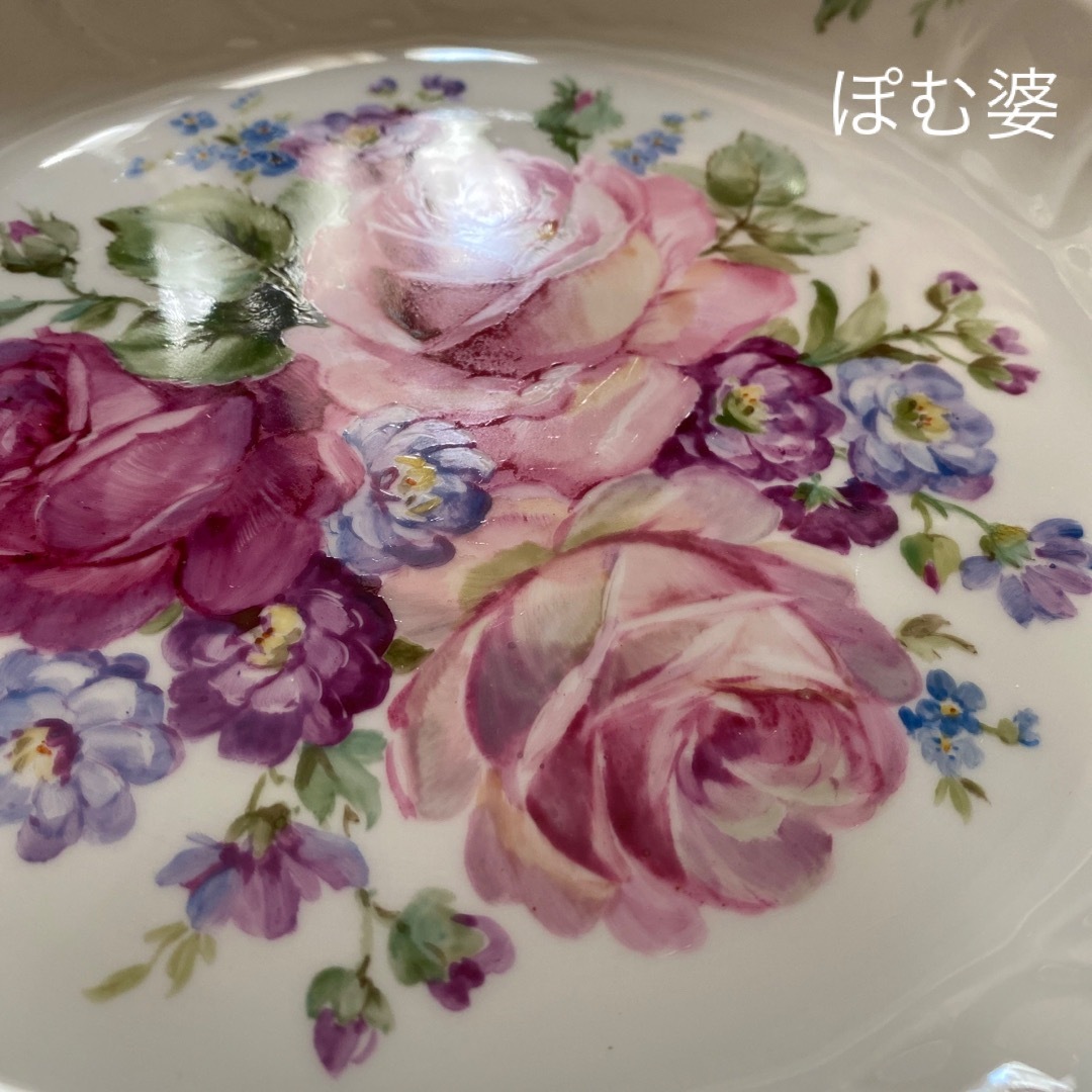 MEISSEN(マイセン)の【KPMベルリン】金彩 手描き レリーフ／大深皿 「薔薇のブーケ／ピンクローズ」 インテリア/住まい/日用品のキッチン/食器(食器)の商品写真