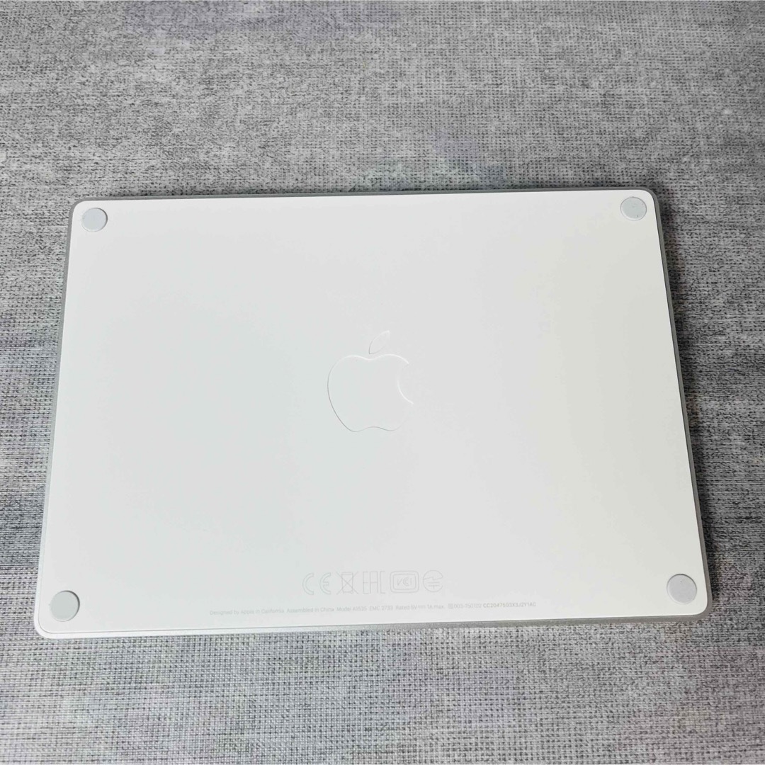 Apple(アップル)のApple Magic Trackpad2 A1535 マジックトラックパッド2 スマホ/家電/カメラのPC/タブレット(PC周辺機器)の商品写真