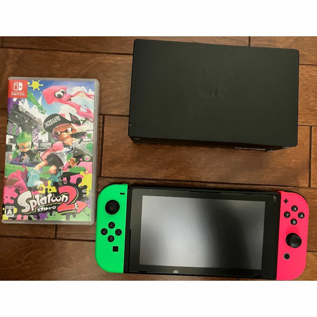 Nintendo Switch(ニンテンドースイッチ)のNintendo Switch スプラトゥーン2セット エンタメ/ホビーのゲームソフト/ゲーム機本体(家庭用ゲーム機本体)の商品写真