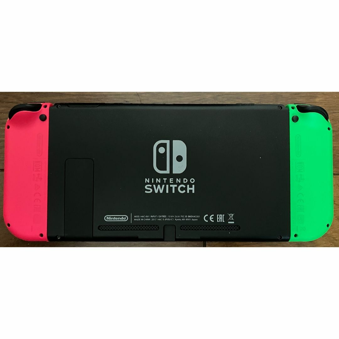 Nintendo Switch(ニンテンドースイッチ)のNintendo Switch スプラトゥーン2セット エンタメ/ホビーのゲームソフト/ゲーム機本体(家庭用ゲーム機本体)の商品写真