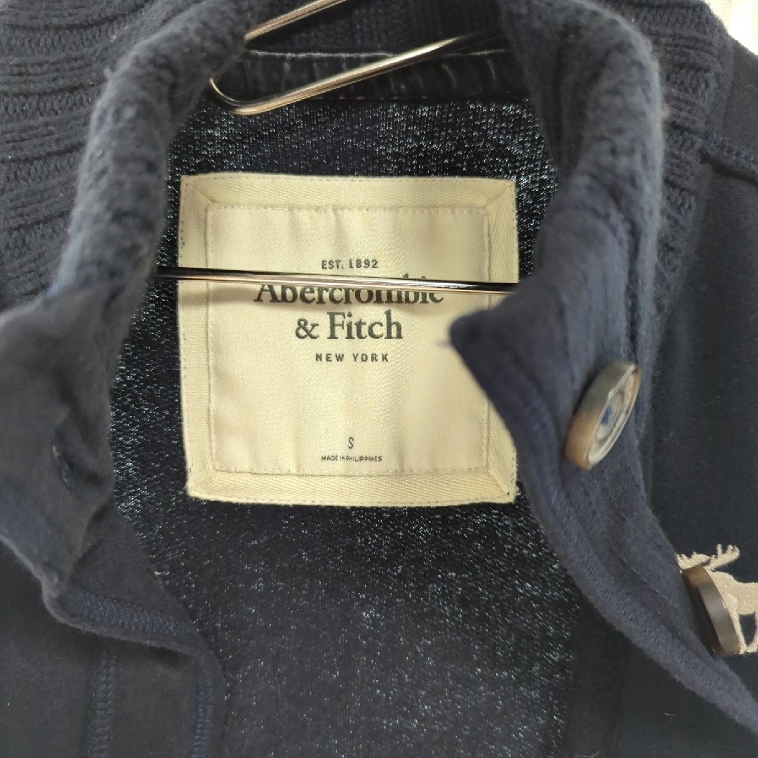 Abercrombie&Fitch(アバクロンビーアンドフィッチ)のアバクロンビー&フィッチ　レディース上着 レディースのジャケット/アウター(その他)の商品写真