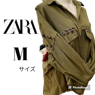 ザラ(ZARA)の背面のデザインがオシャレでかわいい！！ZARA 長袖 シャツ ジャケット 刺繍(シャツ/ブラウス(長袖/七分))