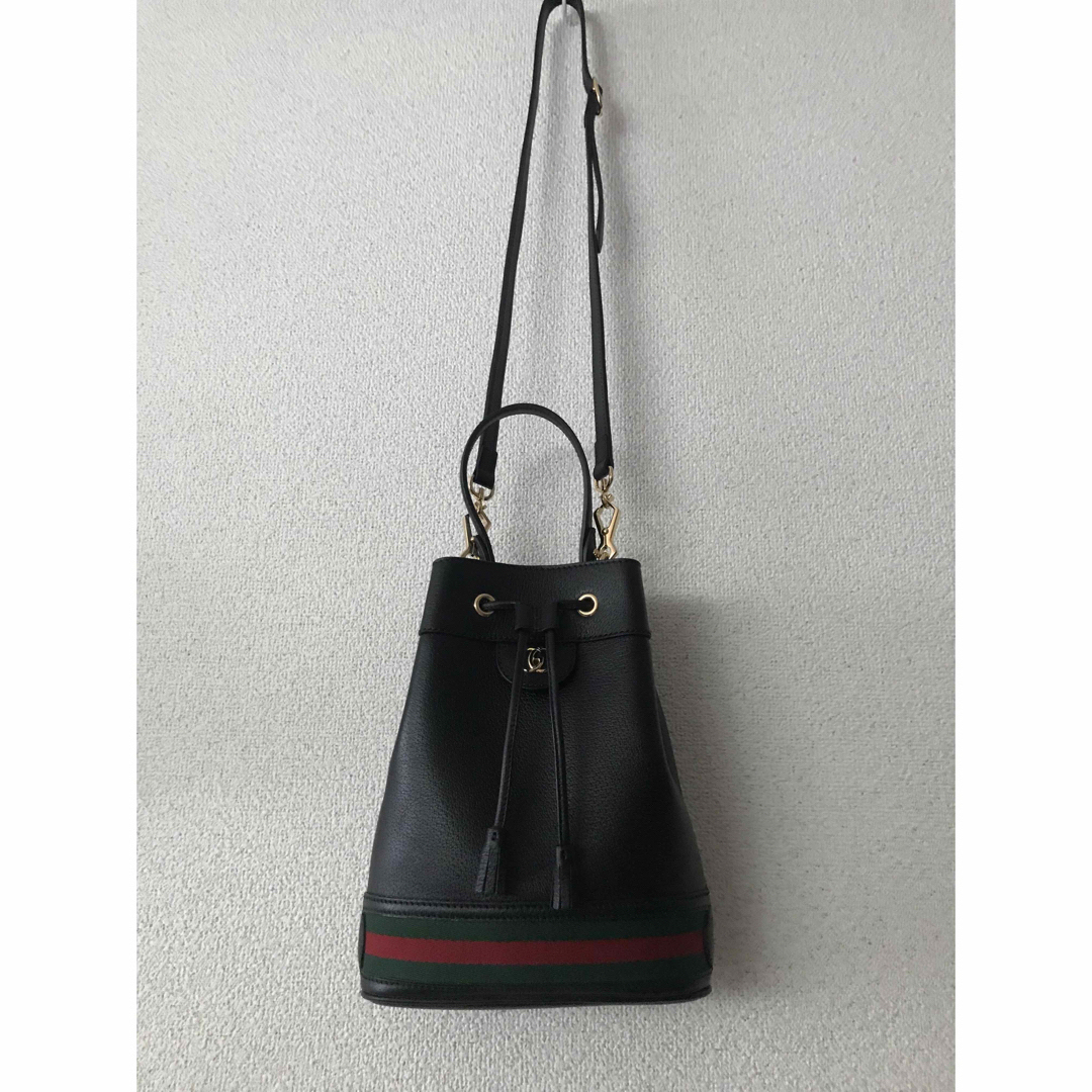Gucci(グッチ)のGUCCI  スモールバケットバッグ　未使用 レディースのバッグ(ハンドバッグ)の商品写真