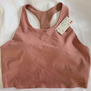 ユニクロ(UNIQLO)の☆新品☆ユニクロ　ワイヤレスブラ　アクティブレーサーバック　ピンク　XL(ブラ)