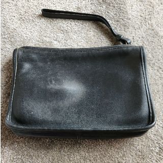 コーチ(COACH)のCOACH レザーポーチ黒(セカンドバッグ/クラッチバッグ)