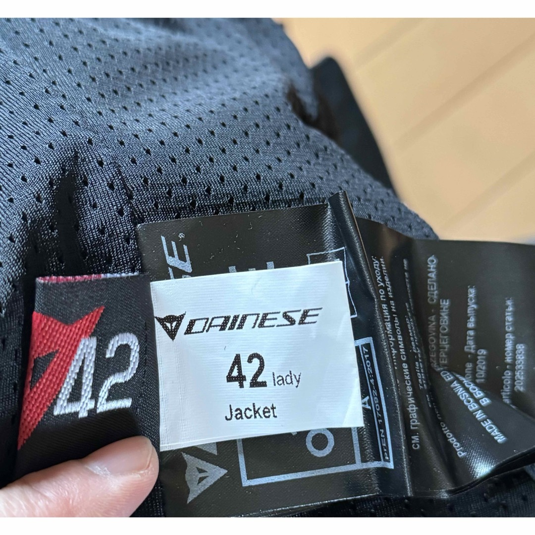 DANESE(ダネーゼ)のDAINESE ダイネーゼ　レザージャケット　レディース　黒　Mサイズ　美品 自動車/バイクのバイク(装備/装具)の商品写真