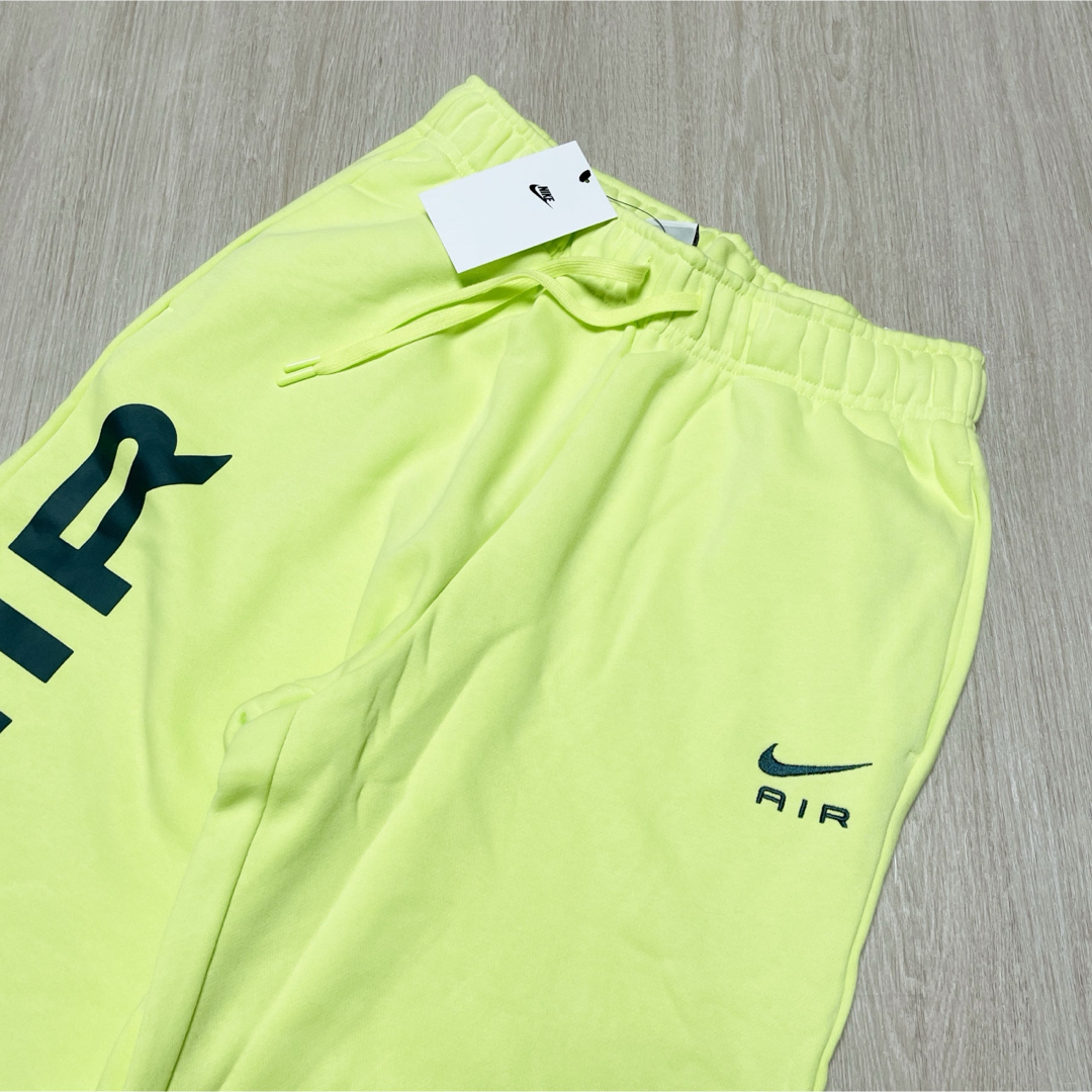 NIKE(ナイキ)の新品★定価10230円★NIKE★ロングパンツ★オーバーパンツ★XLサイズ レディースのパンツ(その他)の商品写真