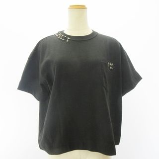 サカイ(sacai)のサカイ ピアス Tシャツ 半袖 コットン ブラック 2 ■GY09(Tシャツ/カットソー(半袖/袖なし))